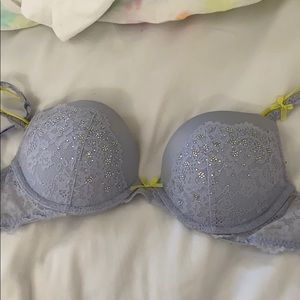 VICTORIA SECRET DREAM ANGELS PUSH-UP 36B